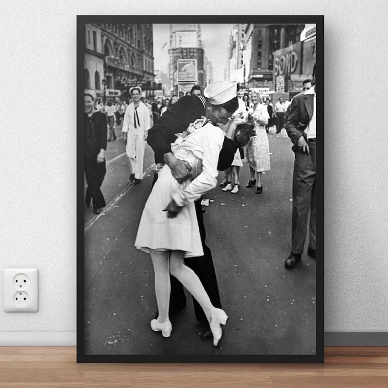 Victory Home Decor - Affiche d'art Vintage Victory Kiss noir