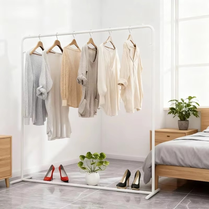 Porte-vêtements doré de luxe e - Home Decor Retail Stores avis et prix